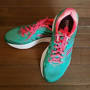 Saucony Running Shoes